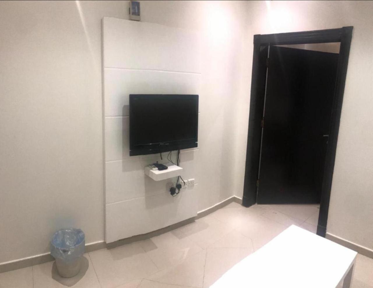 Al Makan 107 Hotel By Al Azmy Ριάντ Εξωτερικό φωτογραφία