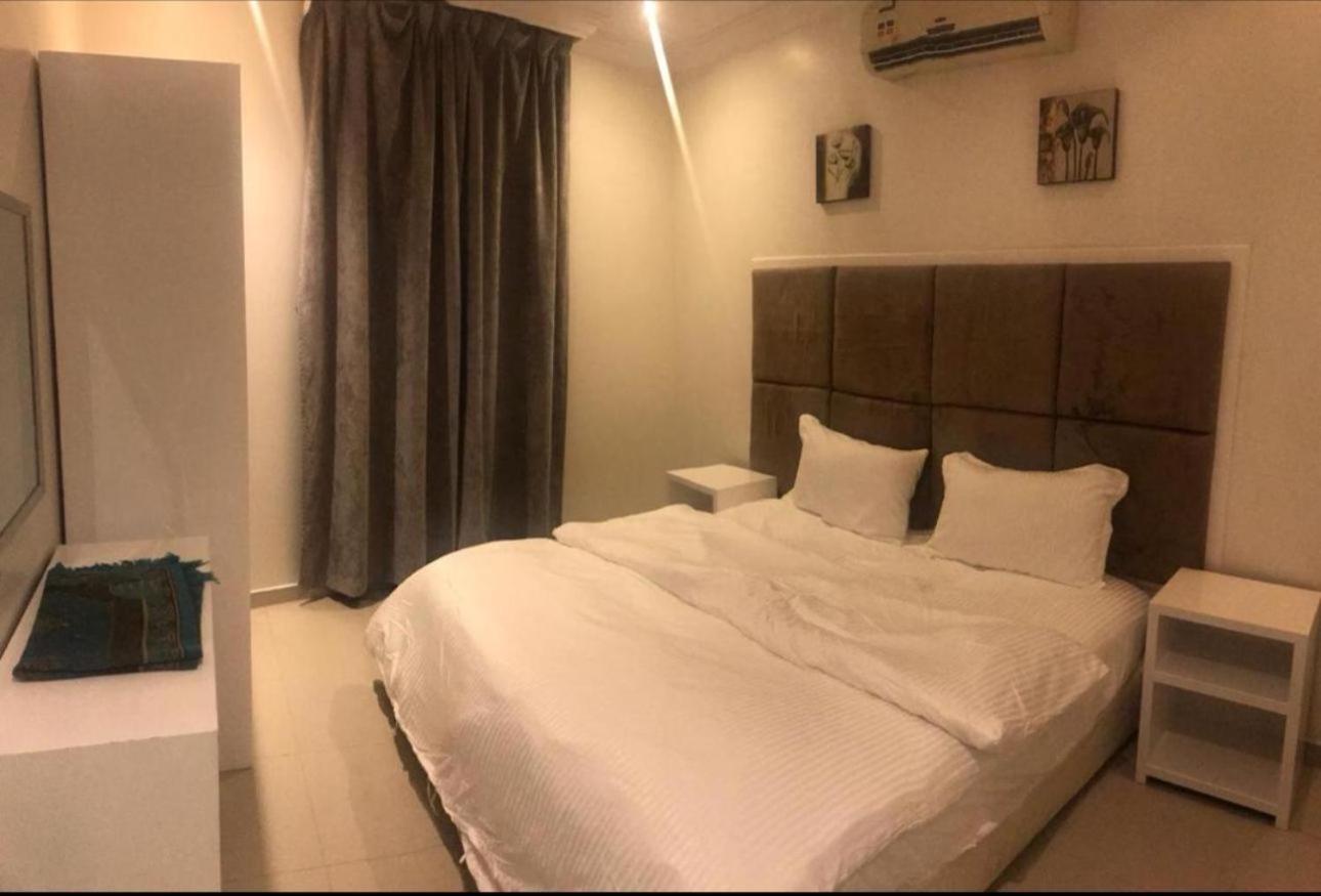 Al Makan 107 Hotel By Al Azmy Ριάντ Εξωτερικό φωτογραφία